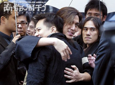 陈楚河 父亲 陈启礼 介绍_陈楚河家到底多有钱啊_陈楚河 家境 背景故事