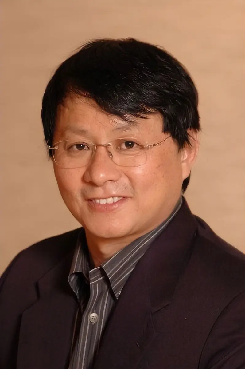 熊晓鸽简介_熊晓鸽出身故事_熊晓鸽父亲退役军人经历