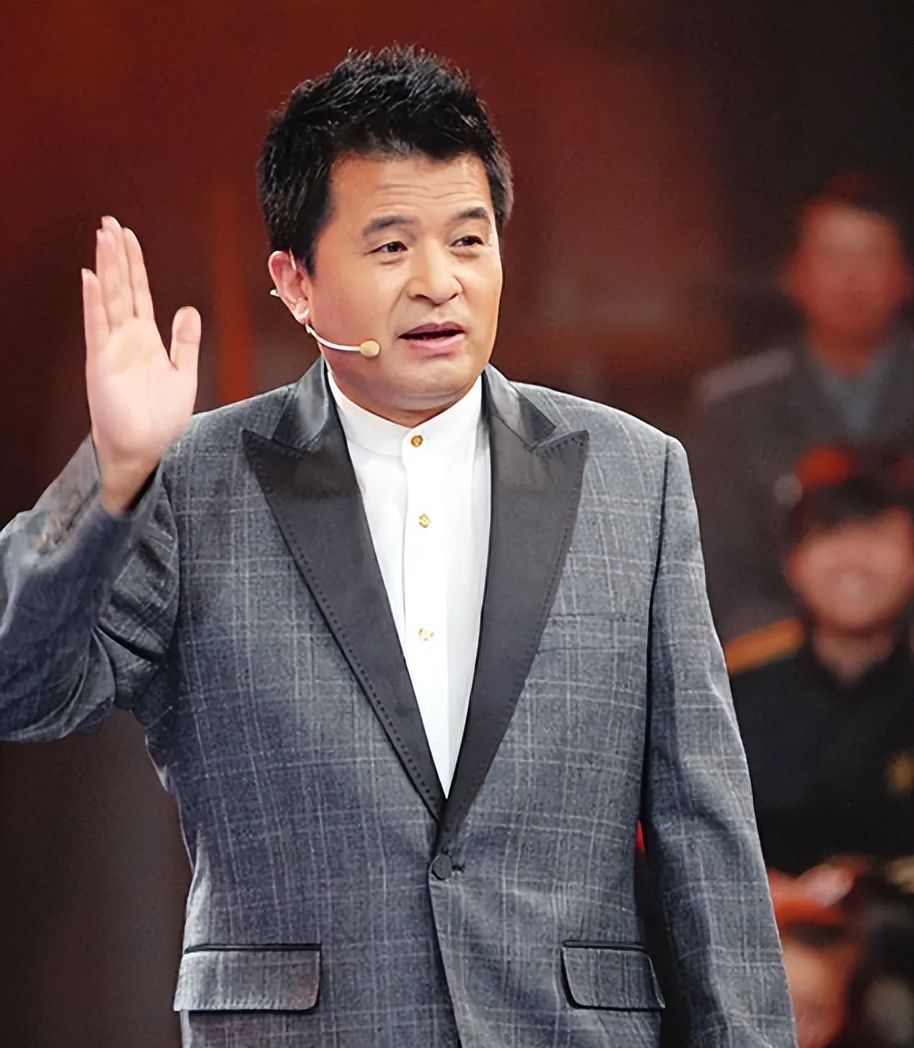 毕福剑近况_毕福剑饭局录像_毕福剑退休生活