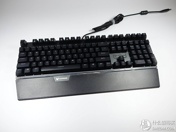 v500l v700s_雷柏V720评测_雷柏V720机械键盘