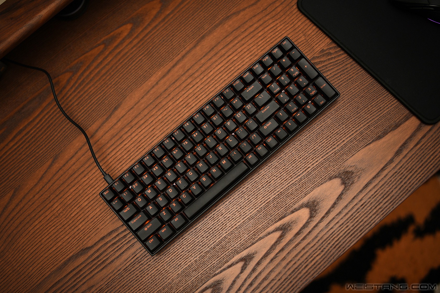 v500l v700s_雷柏V500DIY-100热插拔机械键盘_雷柏线性银轴键盘