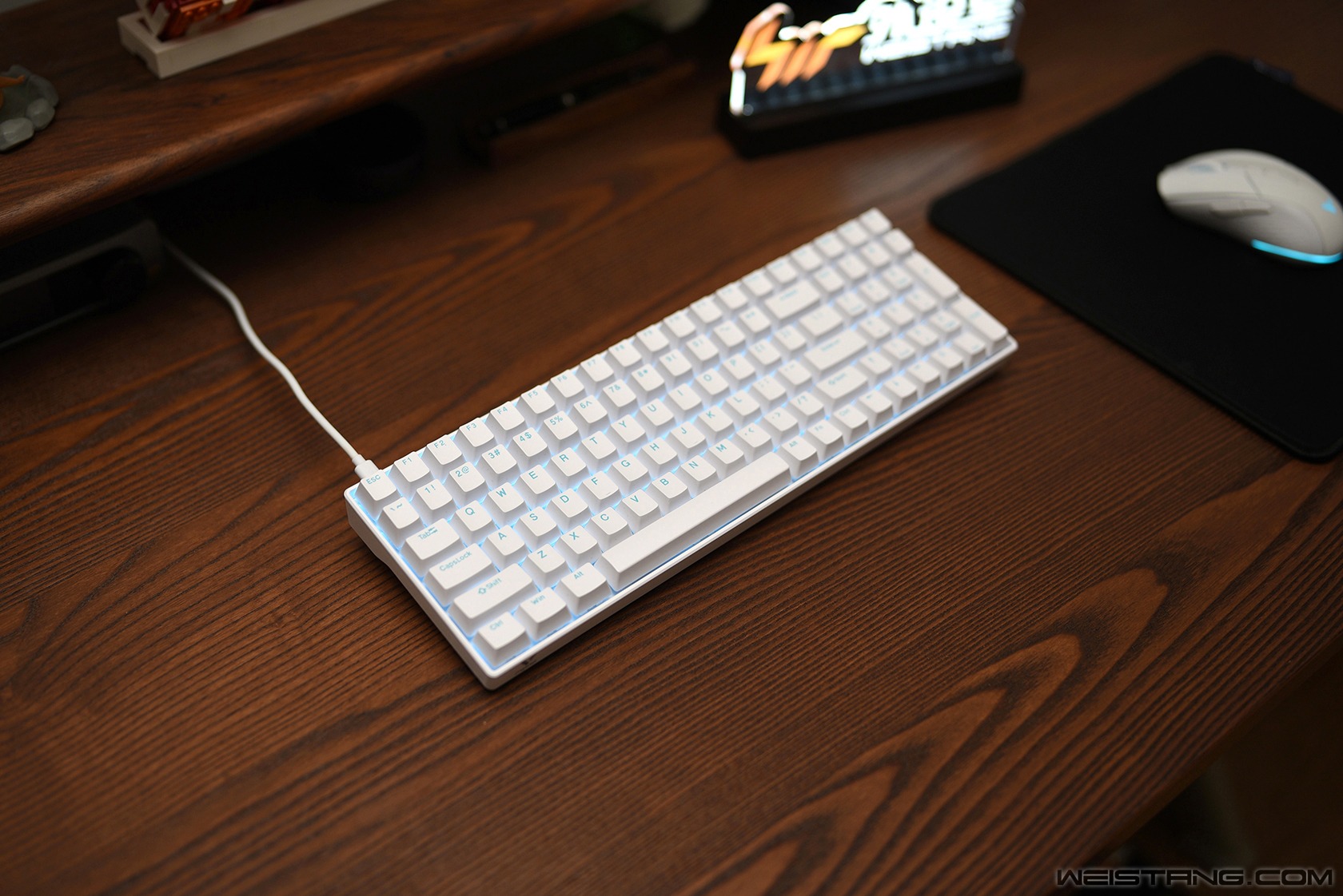 雷柏V500DIY-100热插拔机械键盘_v500l v700s_雷柏线性银轴键盘