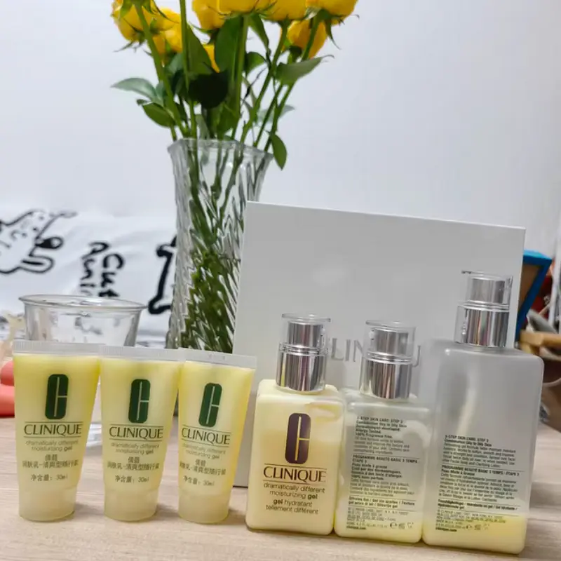 夏天油性皮肤用的乳液_油皮夏天护肤攻略_控油水乳选择