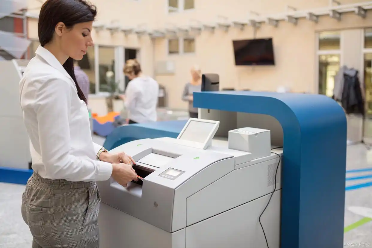 开通银行卡短信通知服务_邮政卡短信提醒开通_银行柜台开通银行卡短信通知服务