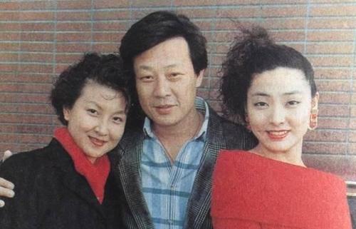 寇世勋崔瑶琪婚姻故事_寇世勋许黎丹三角关系_寇世勋vs崔瑶琪vs许黎丹