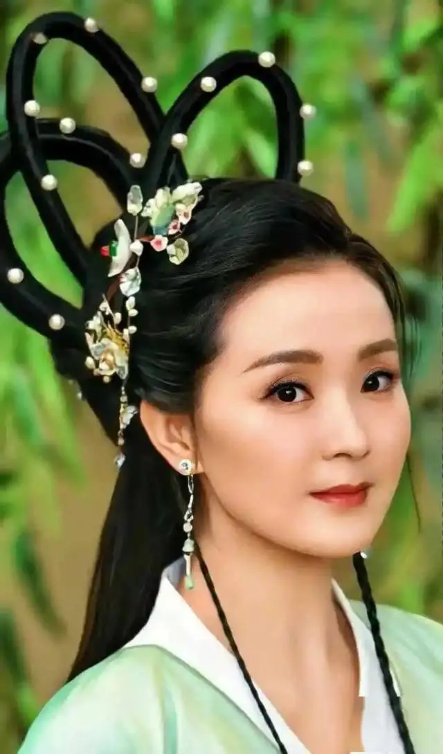 王艳经历坎坷_王艳的老公王志才多大_王艳婚姻悲剧