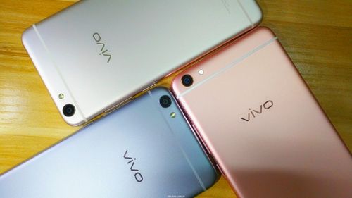 vivo X7前置指纹识别_vivox7的机身材质_vivo X7自拍评测