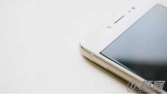vivo X7自拍手机_vivox7的机身材质_vivo X7 moonlight柔光灯