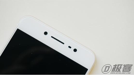 vivo X7 moonlight柔光灯_vivo X7自拍手机_vivox7的机身材质