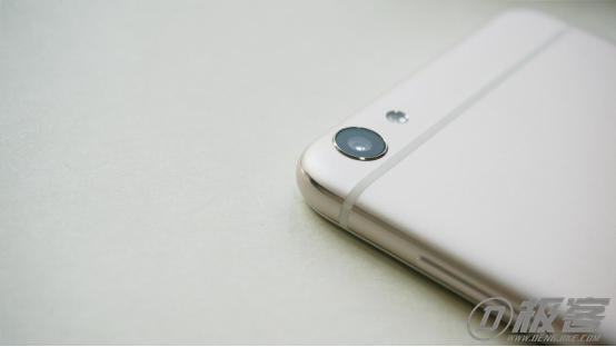 vivo X7自拍手机_vivo X7 moonlight柔光灯_vivox7的机身材质