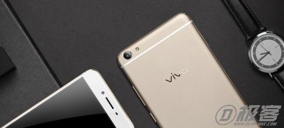 vivo X7 moonlight柔光灯_vivo X7自拍手机_vivox7的机身材质