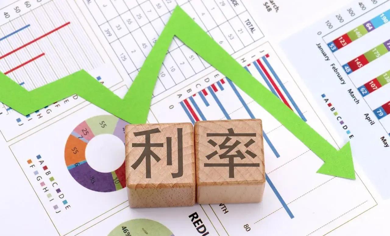 余额宝什么时候有收益高_货币基金行业微利时代_余额宝收益率跌破1%