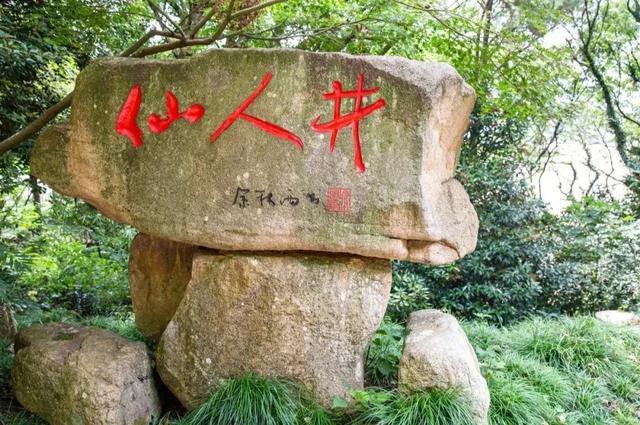 普陀山旅游攻略_普陀山海滩_普陀山佛教文化