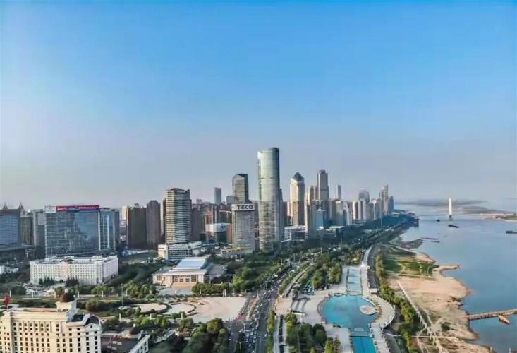 江西逆势上调GDP目标分析_江西2026年GDP增长目标5%到5.5%_江西2026gdp