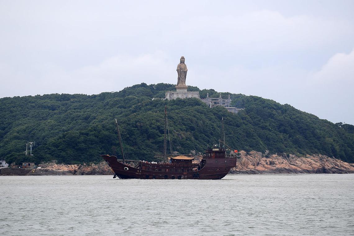 普陀山最佳旅游时间_普陀山观音香会期时间_普陀山海滩