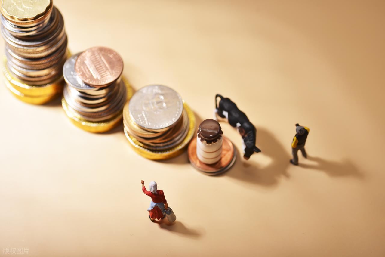 3万本金周线交易战法_小资金周线选股法_高手的三线金叉法选股